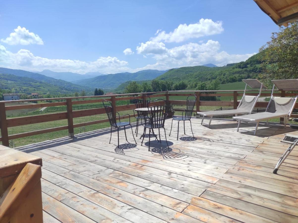 B&B Max & Lory Neviano degli Arduini Ngoại thất bức ảnh