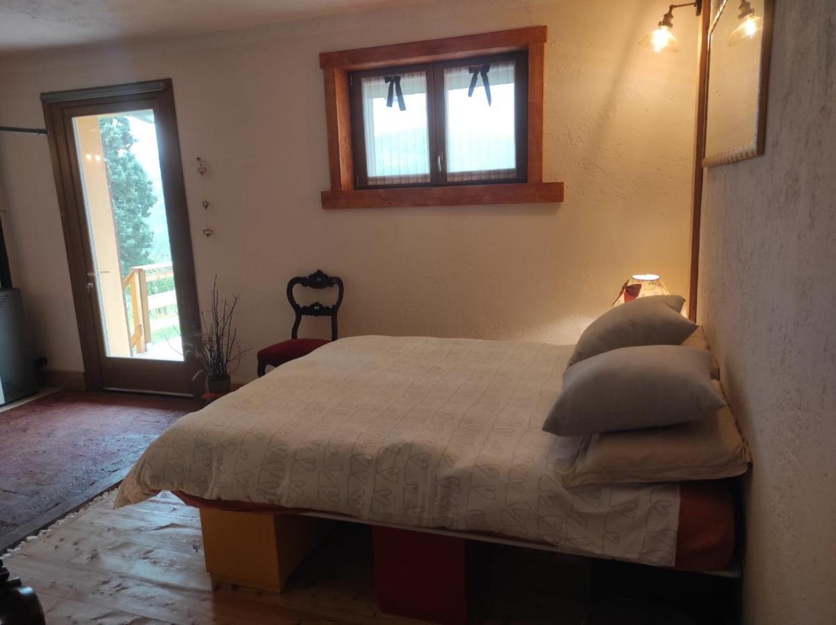 B&B Max & Lory Neviano degli Arduini Ngoại thất bức ảnh
