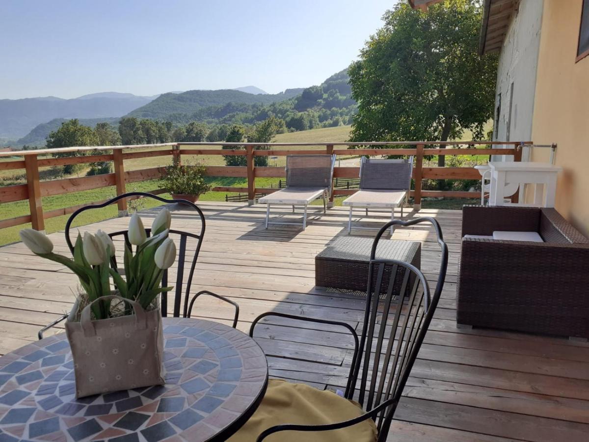 B&B Max & Lory Neviano degli Arduini Ngoại thất bức ảnh